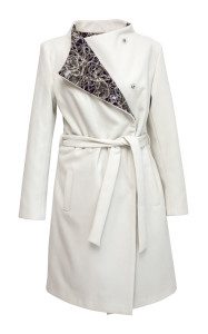 Elisha - krátký bílý kabát s fialovou fleesovou podšívkou, cena 7890