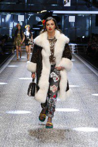 Dolce&Gabbana_women's fashion show FW17-18_Runway images (31)
